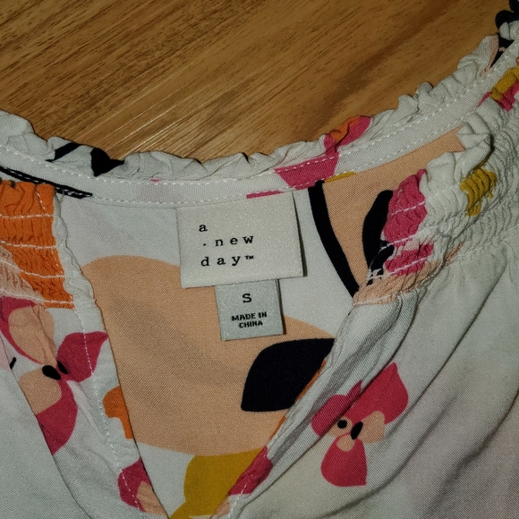 SOLD - Picture 2 of 3